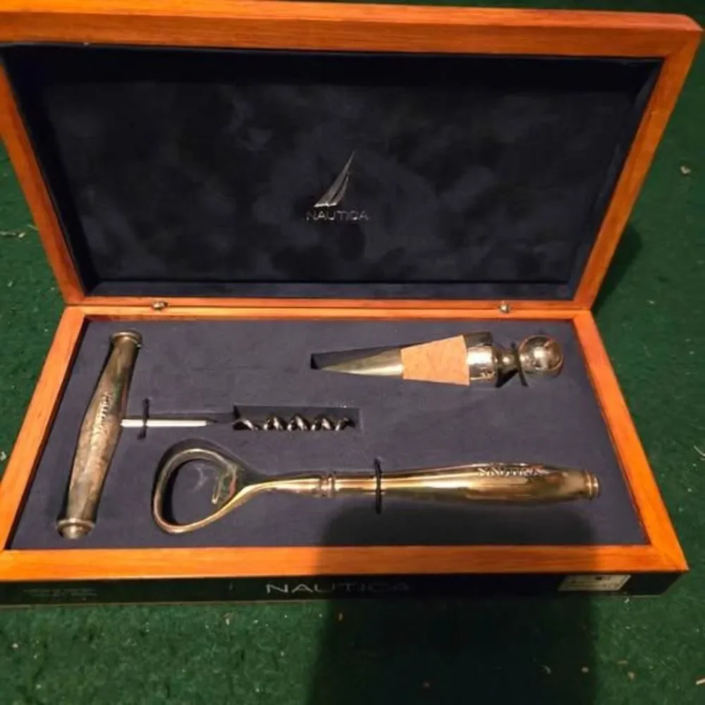 Nautica Wine Gift Box Set (SG-21)